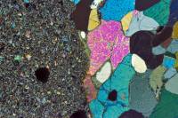 Limite Péridotite-Basalte dans un basalte à olivine LPA x4